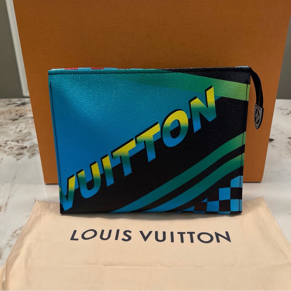 NIB LOUIS VUITTON Damier Race Toiletry Pouch 26 - Limited Edition Collectible!